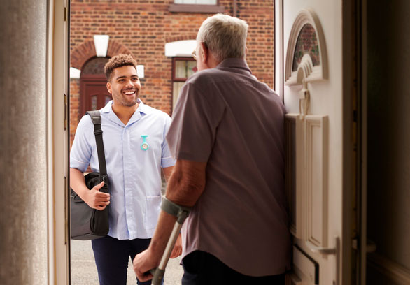 social worker home visit for elderly patient