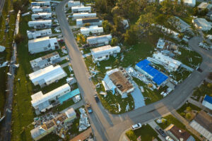 hurricane ian damaged homes in florida mobile home park