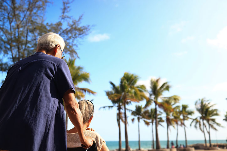 elderly couple on the beach